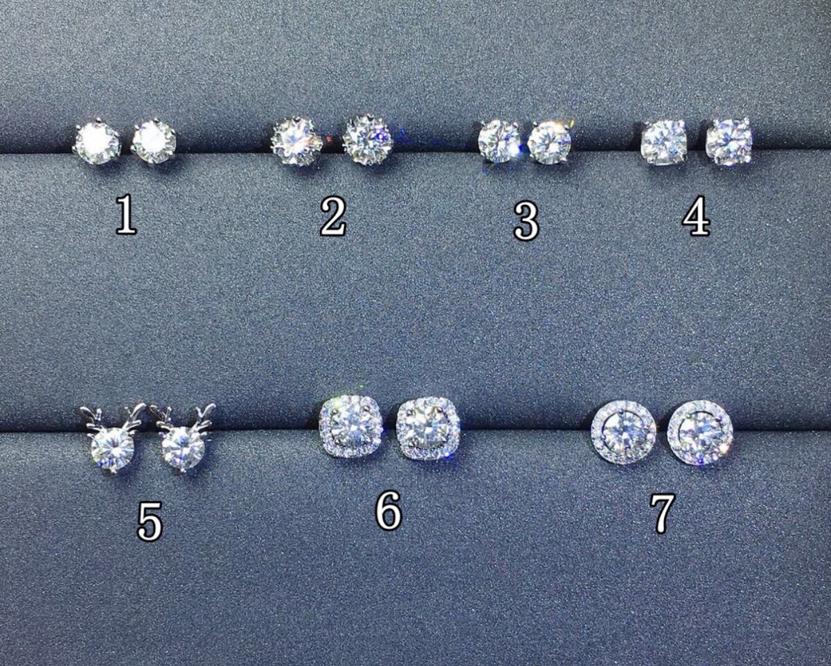 Vvs 2 moissanite Diamond earrings