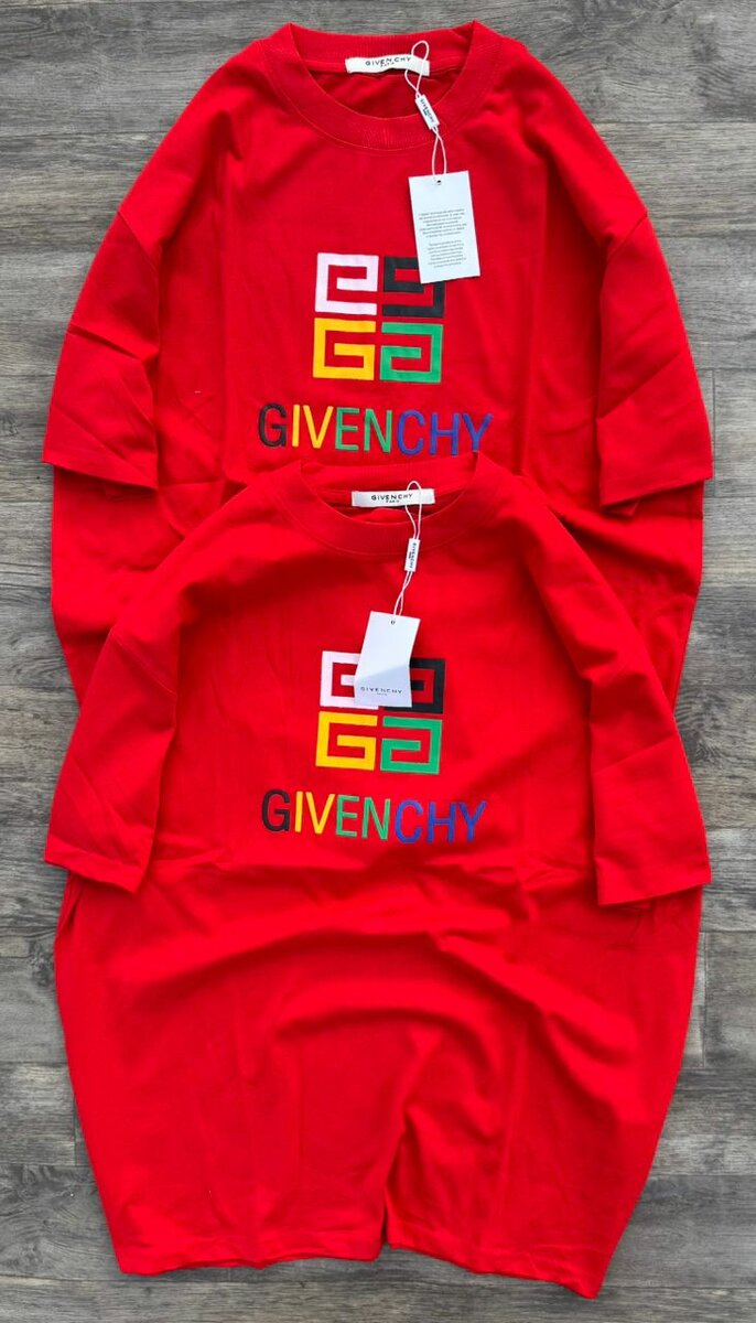 tee-shirts en coton .