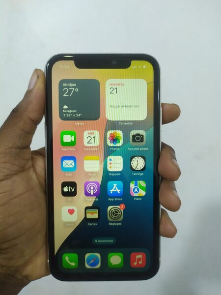 iPhone 11 Simple