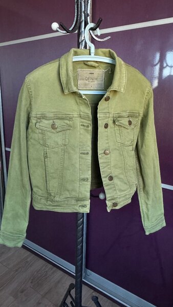 Джинсовая курточка