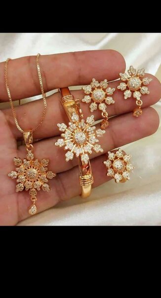 China gold set