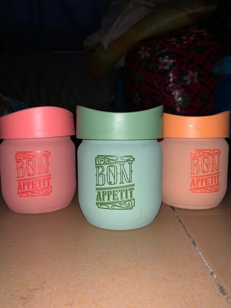 Set de bocaux alimentaires colorés