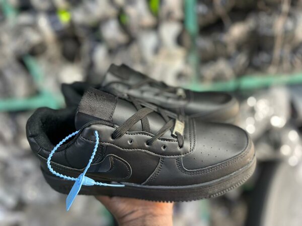 Chaussures de sport noires