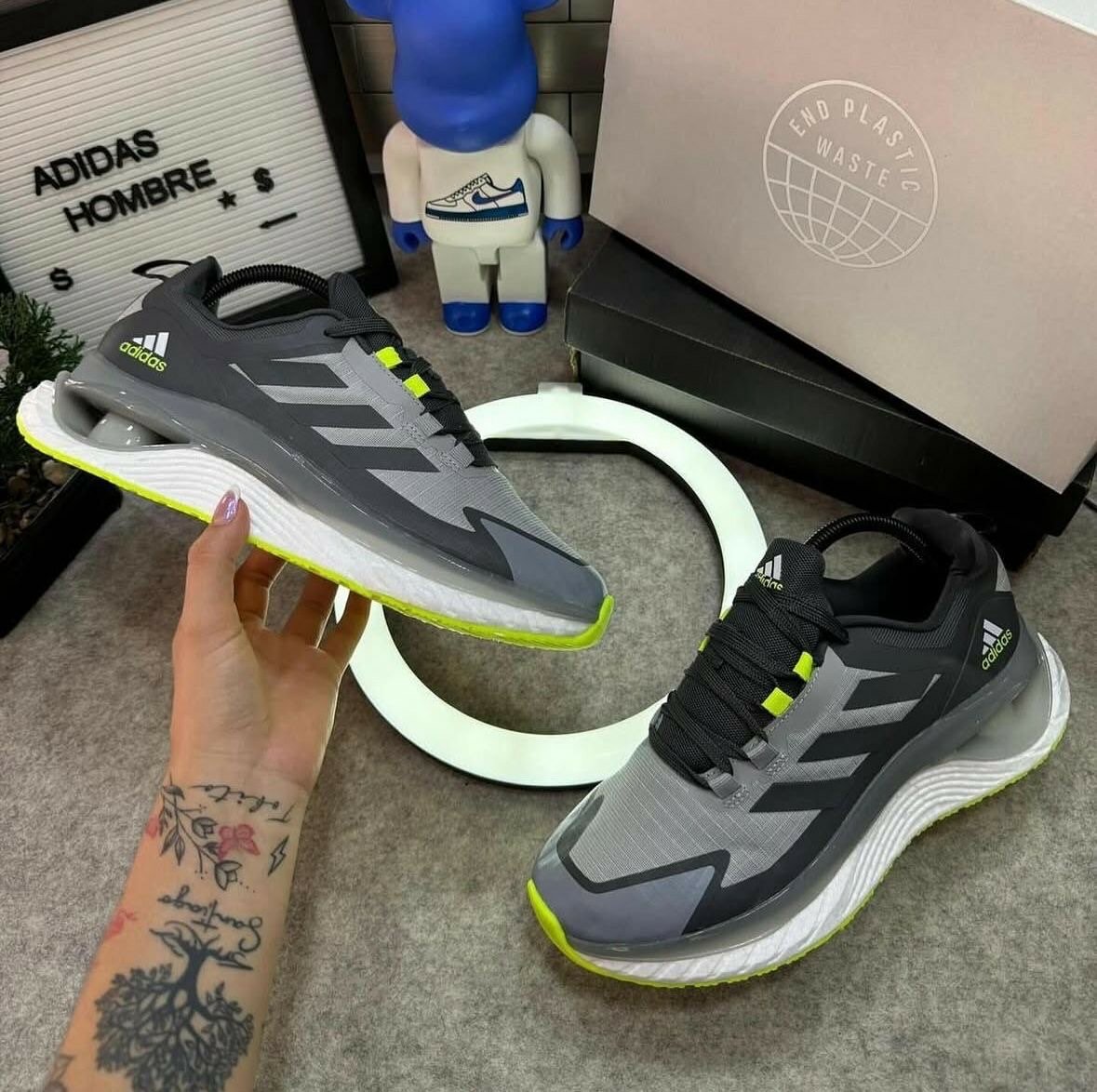 Chaussures Adidas Homme