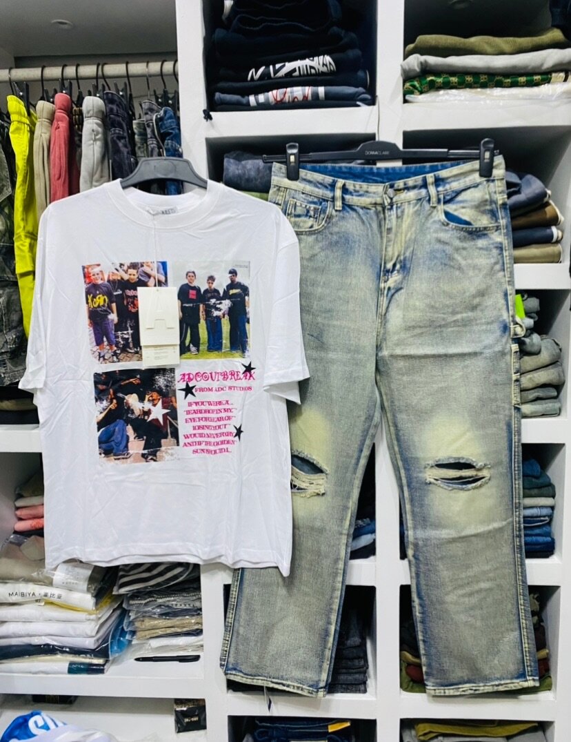 T-shirt and baggy jeans