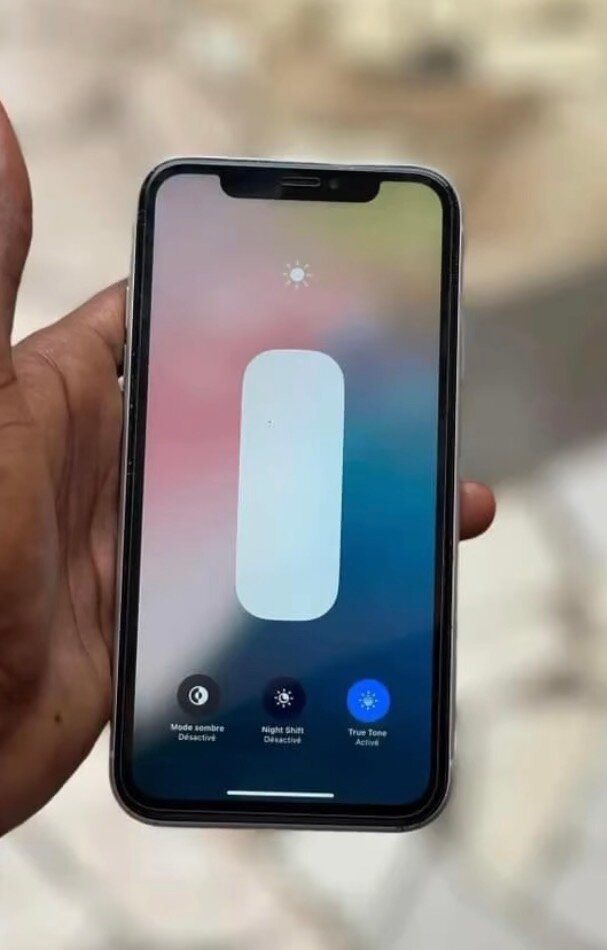 iPhone XR Blanc 64 Go