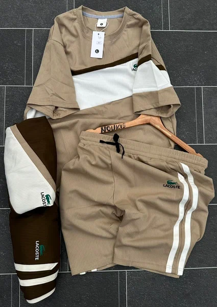 Ensemble de sport Lacoste