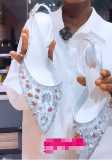 Women's sandals