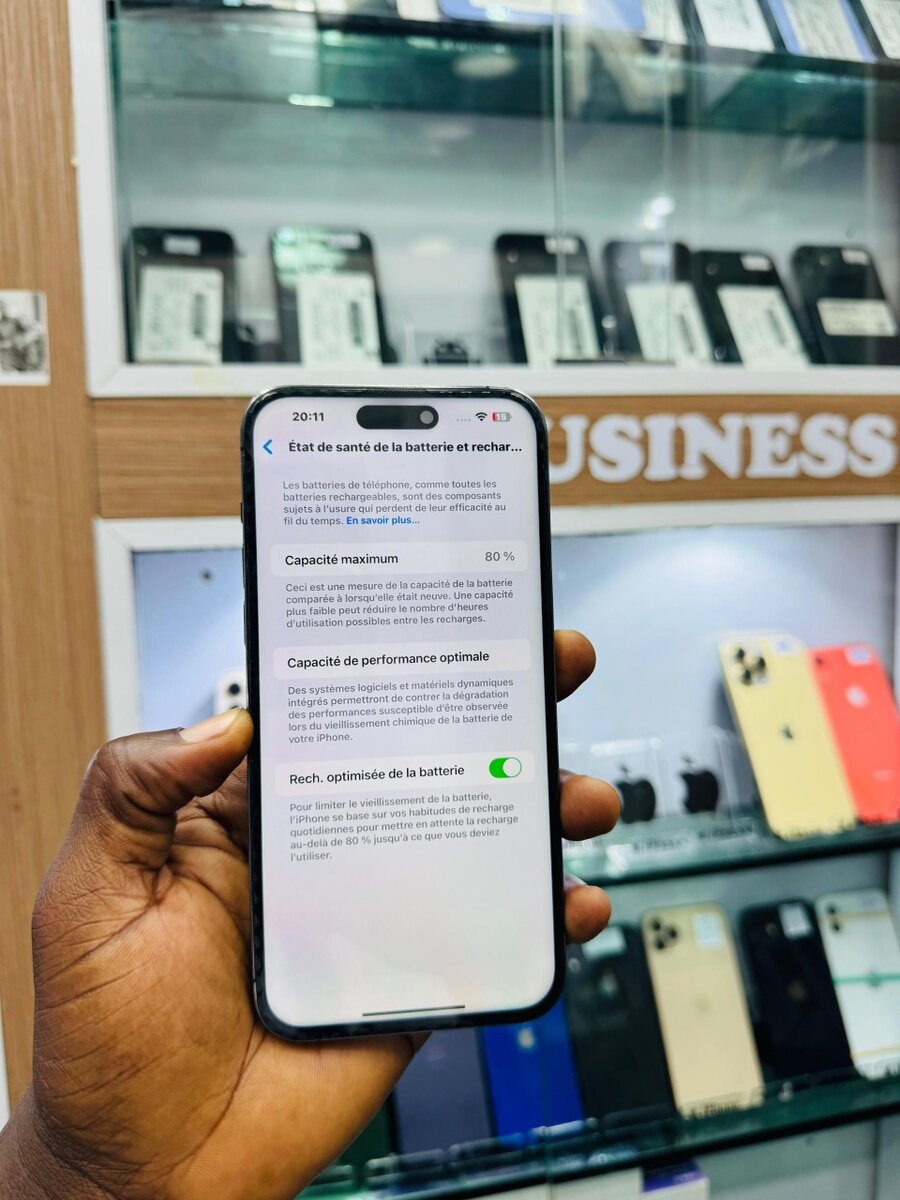 iPhone 14 pro Max 128Go messag