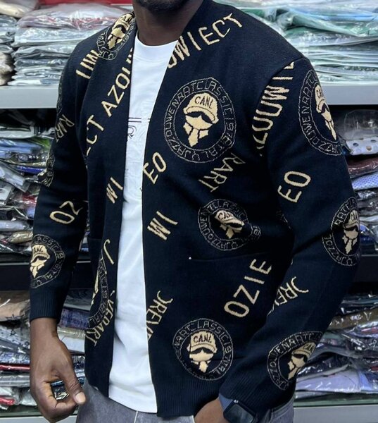 Cardigan pour hommes élégant