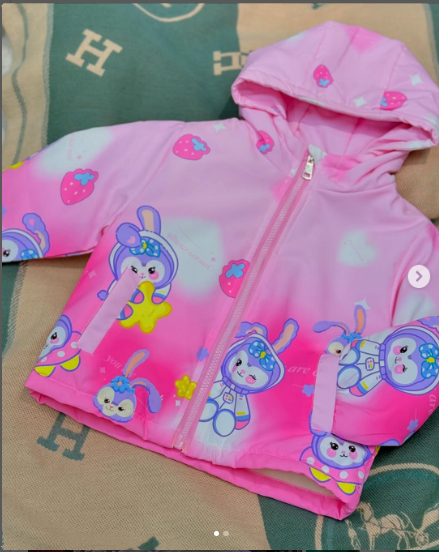 розовая куртка детская