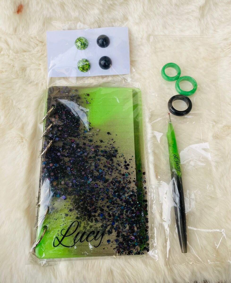 Resin diary gift set