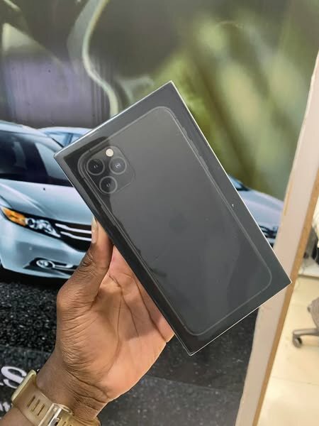 Phone 11 Promax (256GB)