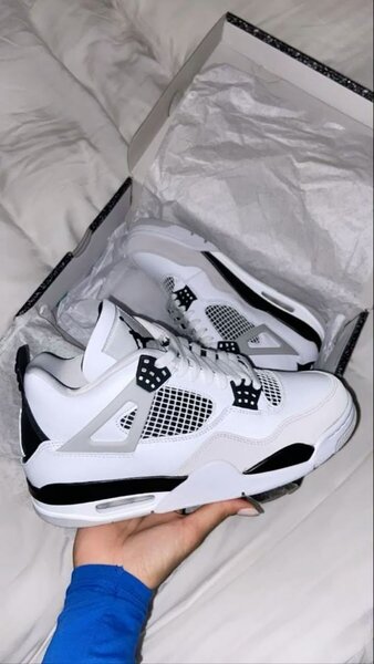 Baskets Air Retro 4 Classiques