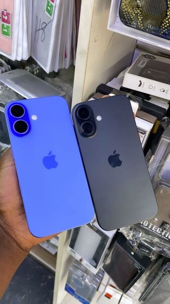 iPhone 16