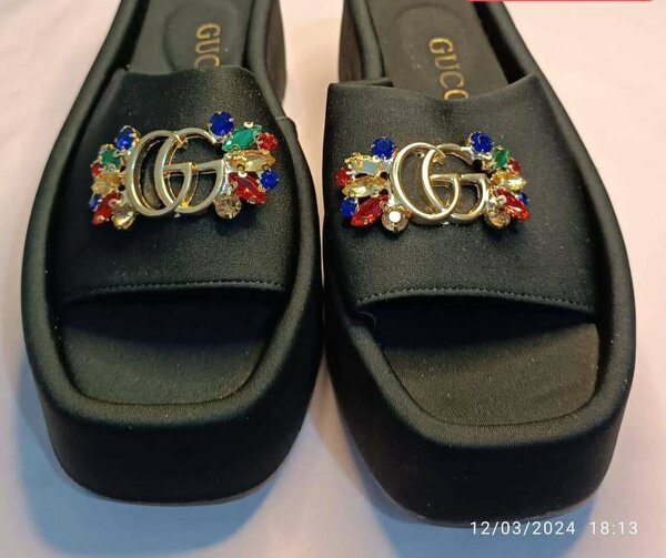 Chaussures simples pour sortir 