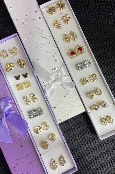Earrings set