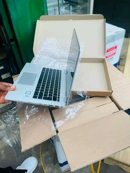 Ordinateur Portable HP  ELITEB