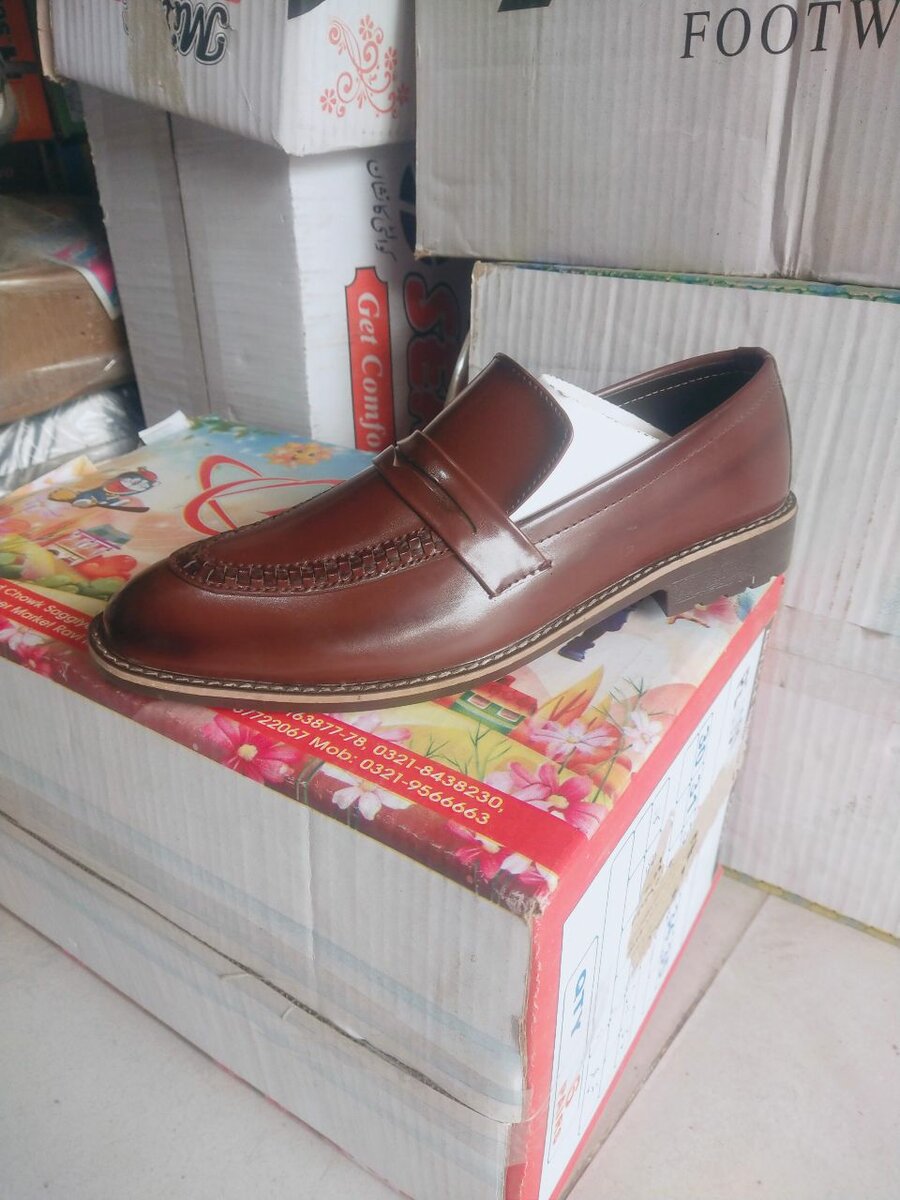 Dress shoes