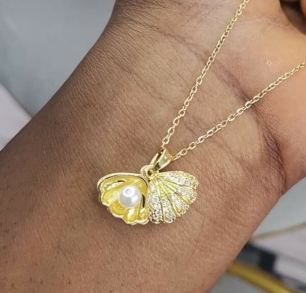 Collier Coquillage Doré