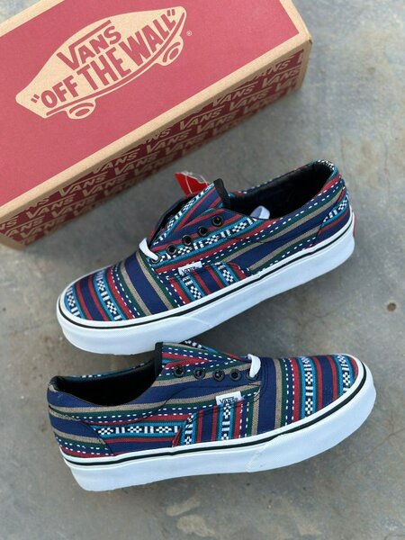 Vans Chaussures Multicolores