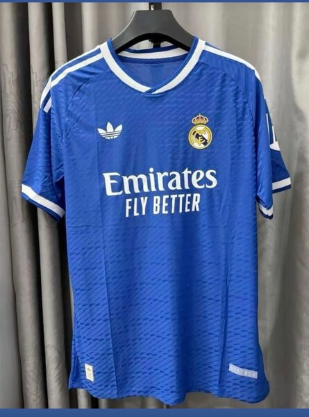 Maillot bleu de football