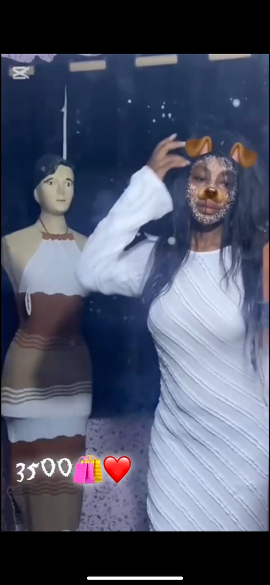 Robe Longue Blanche Zara