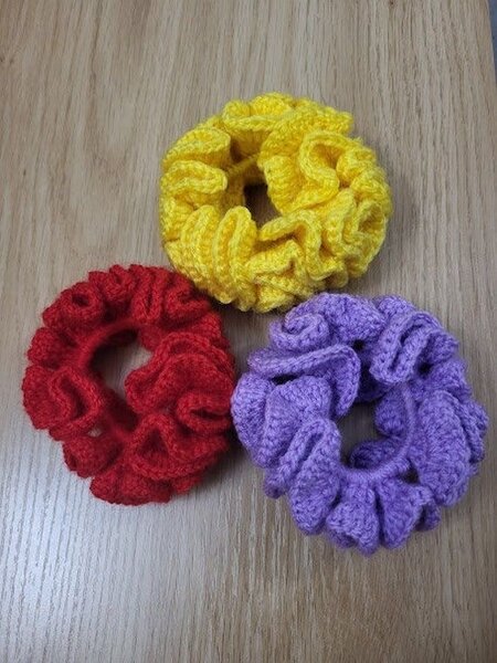 Crochet scrunchie