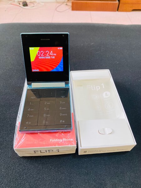 Itel flip 1 (Foldable phone)