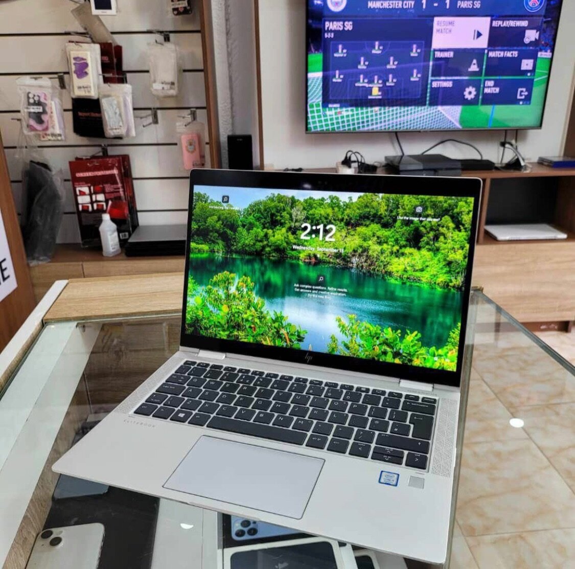 Hp elitebook, touchscreen, Face ID and fingerprint