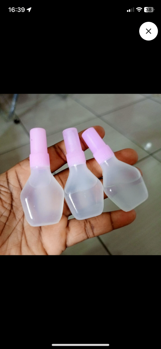 18 préservatifs + 3 lubrifiant