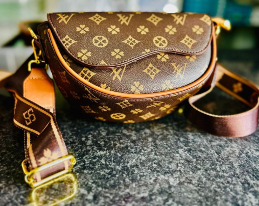 louis vuitton waist bag