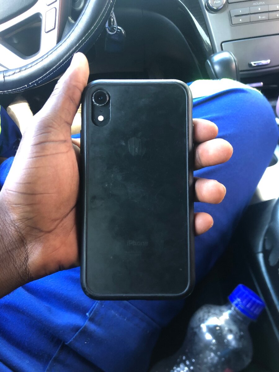 iPhone XR