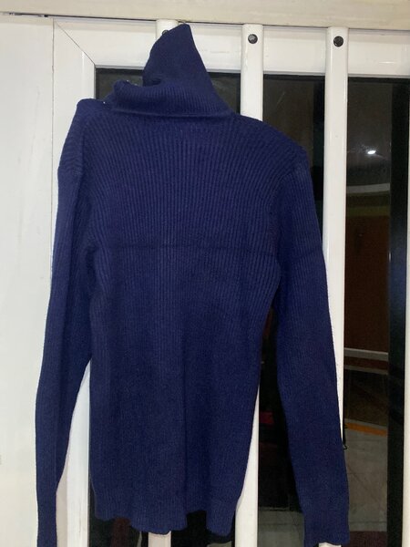 Chandail à col roulé en maille