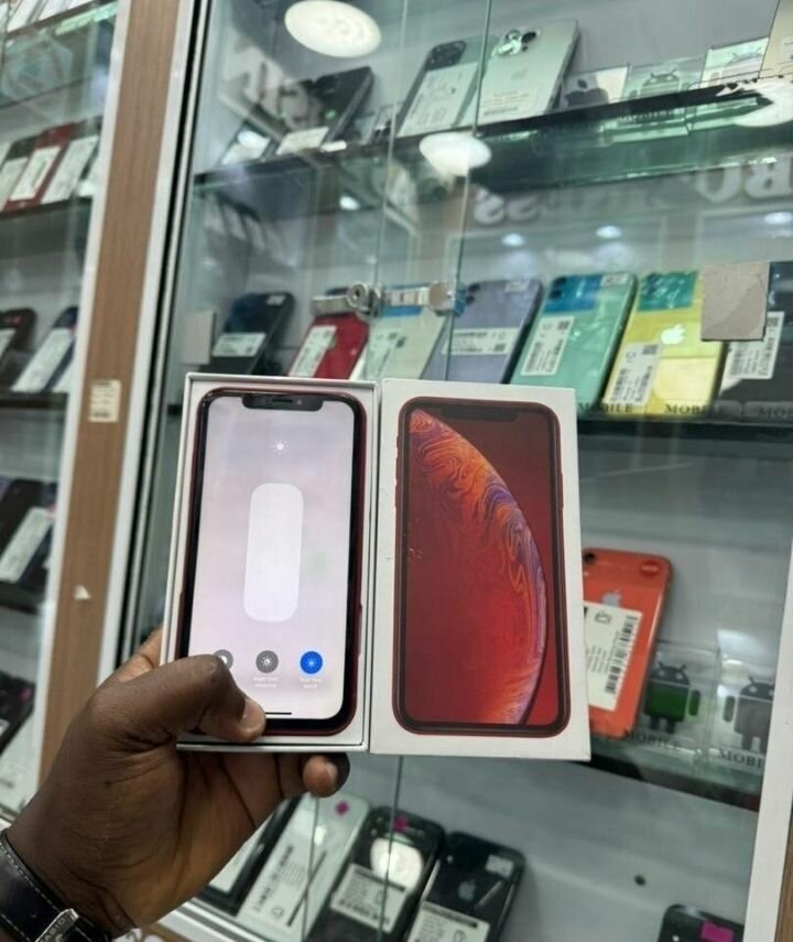 iPhone XR 64GB Rouge