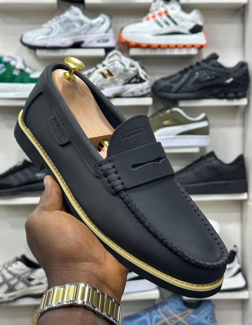 Mocassins en cuir & daim