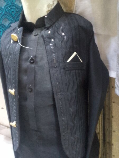 Salwar kameez waistcoat bachkana