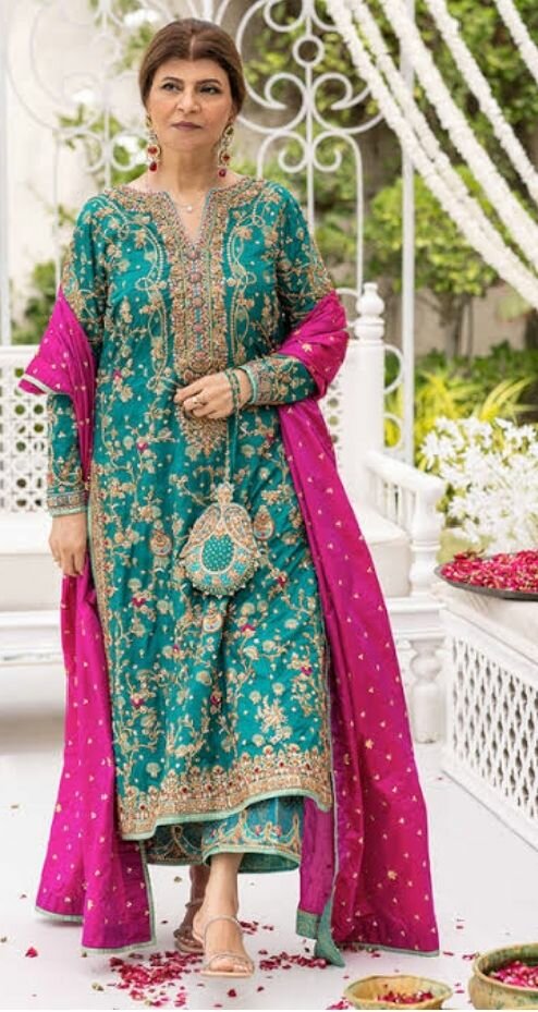 2 piece suit lawn
