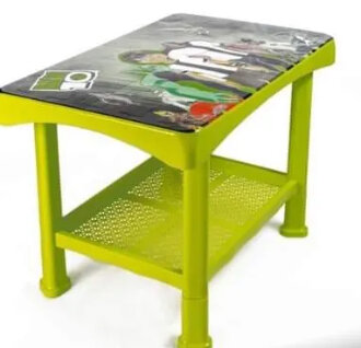 table set different colors and design