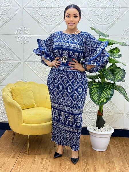 Free size dress