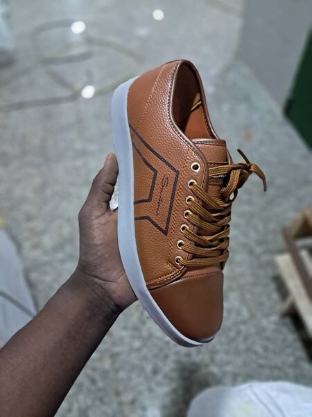 Chaussures Baskets Modernes Hommes