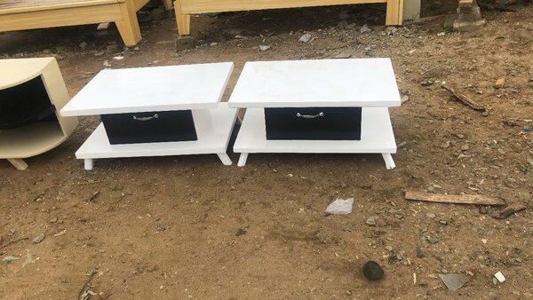 Durable et bien traité   Placard : (2 porte)::90000f  Placar