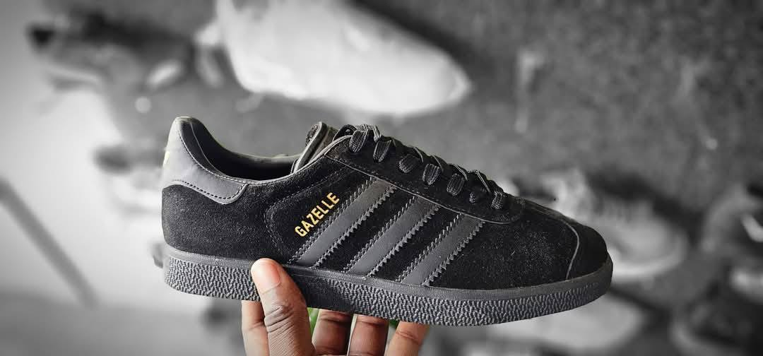 adidas sneakers black gazelle