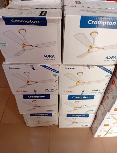 Crompton Aura ceiling fan (1400mm) Long and short blade