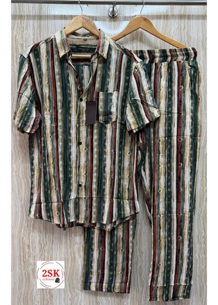 Pyjama élégant en coton à motifs