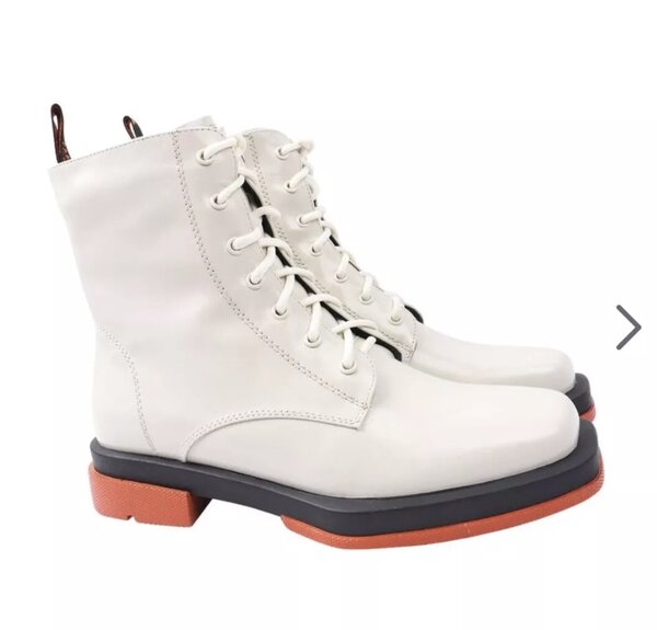 Ботинки из натуральной кожи