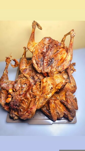 Poulet pondeuse fumé local