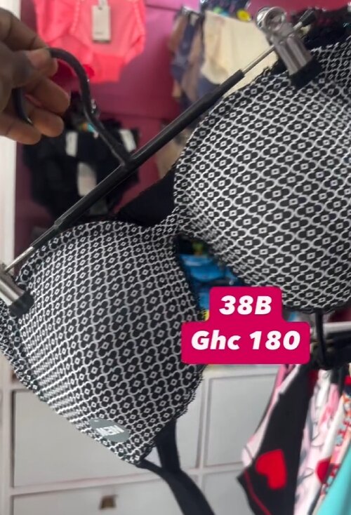 Padded bra ✅Size 38b