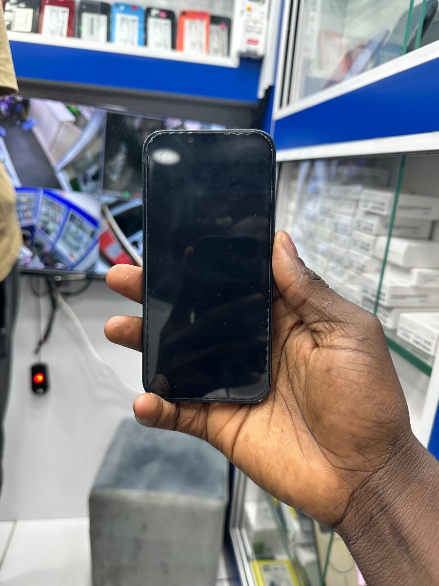 13 simple 128GB sans id