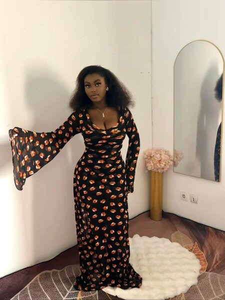 Robe longue fleurie élégante